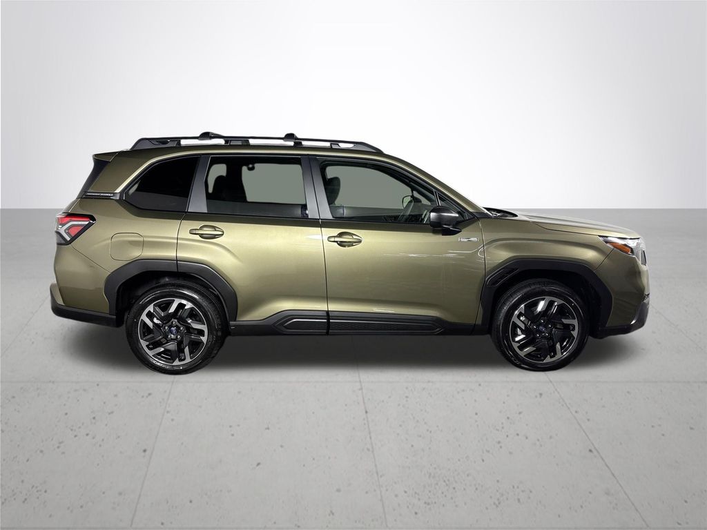2025 Subaru Forester Hybrid Premium