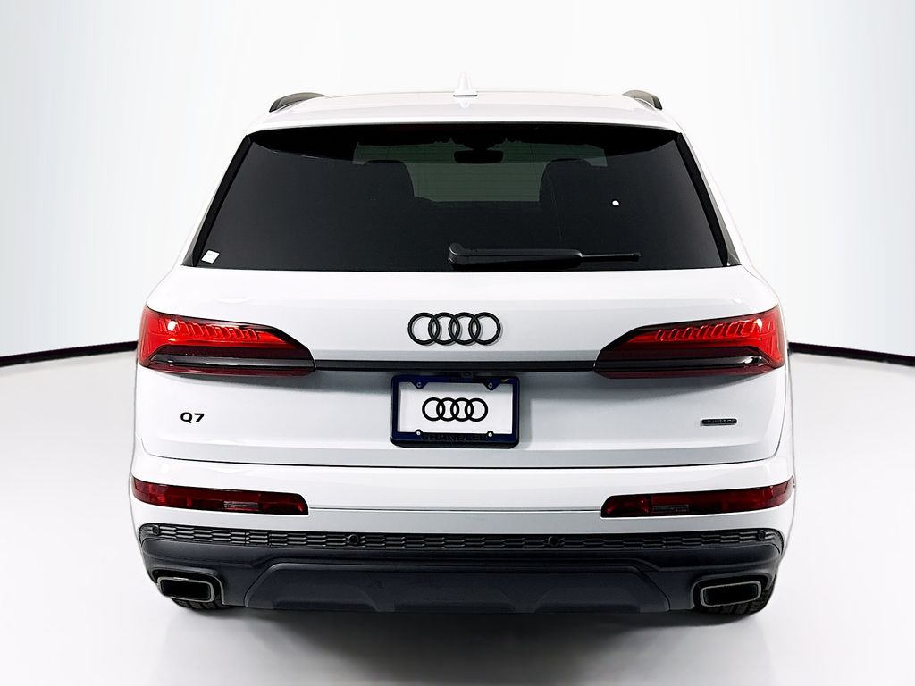 Thumbnail: 2026 Audi Q7 - 6