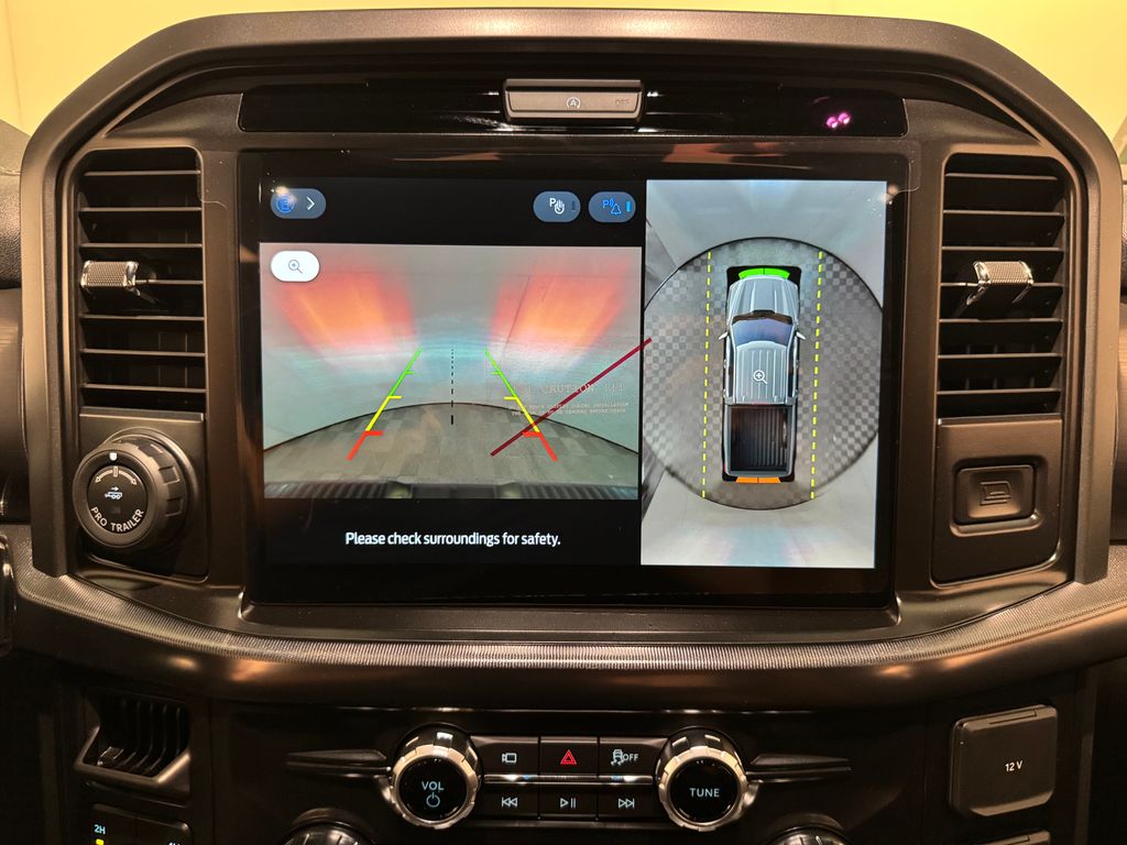 View vehicle photo 6