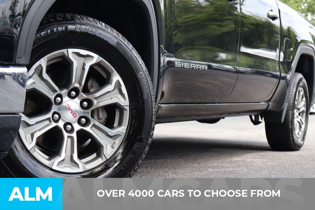 Used 2025 Black GMC SLT image 2