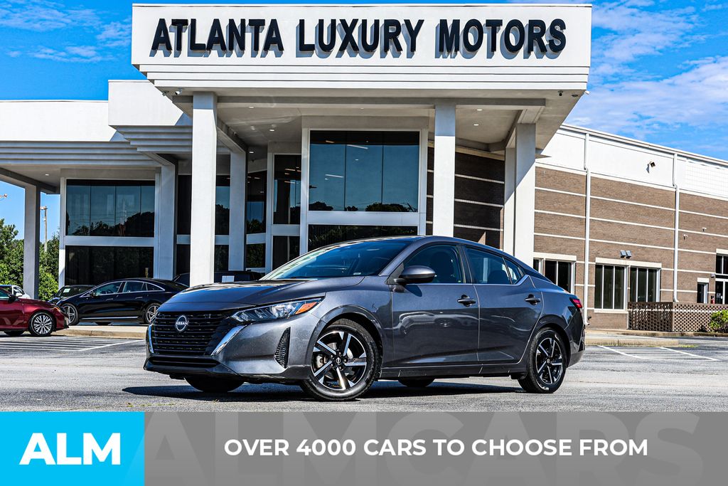 Used 2024 Gray Nissan SV image 3