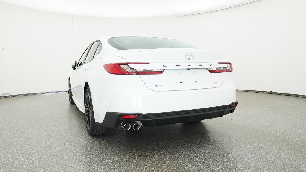 2025 Toyota Camry SE 14