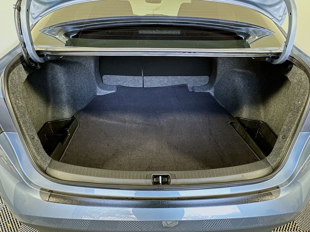 Thumbnail: 2026 Toyota Corolla - 25