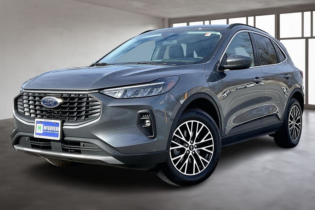 2025 Ford Escape Hybrid Plug-in FWD