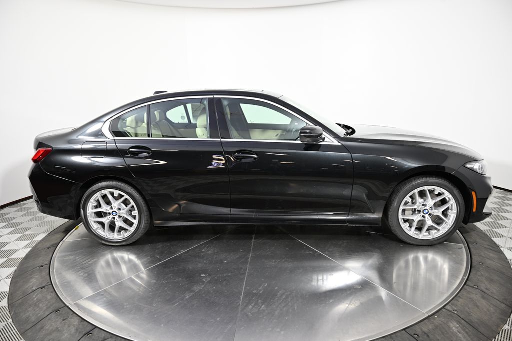 Thumbnail: 2025 BMW 3 Series - 6