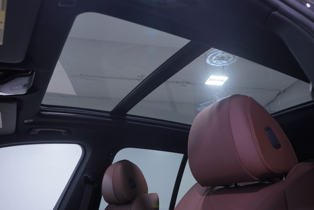 2026 BMW X5 xDrive40i 8