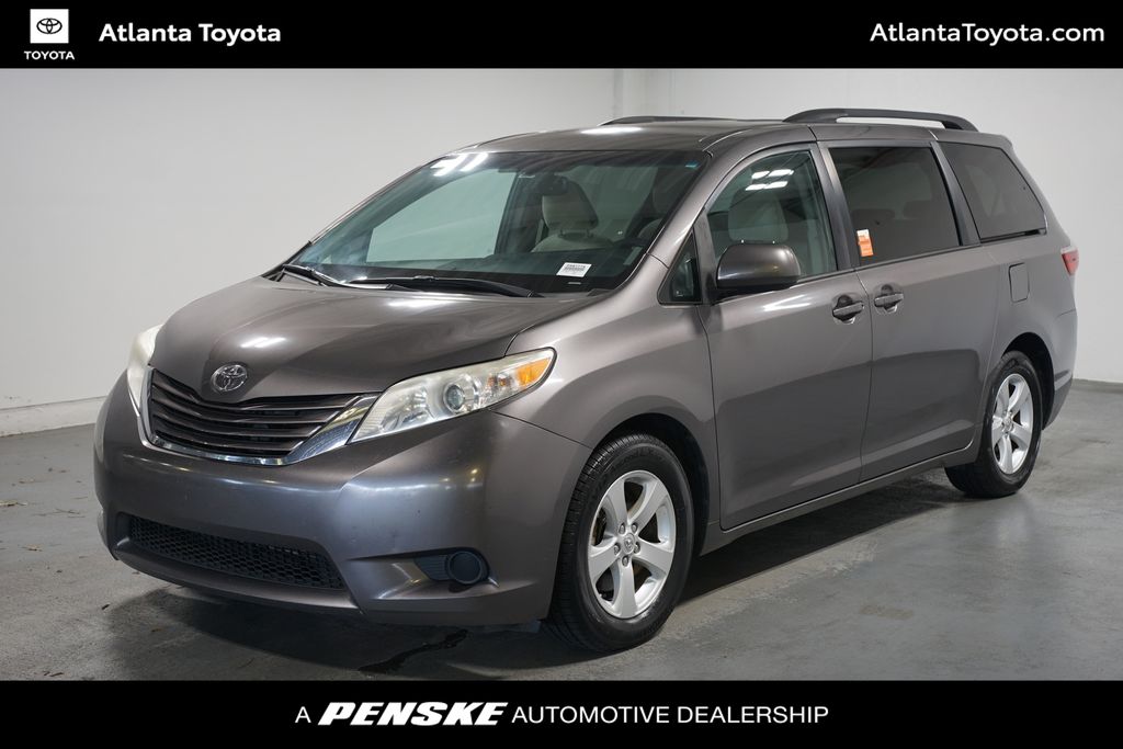 2017 Toyota Sienna XLE -
                  Duluth, GA