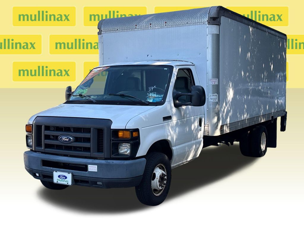 Used 2016 White Ford Base image 13