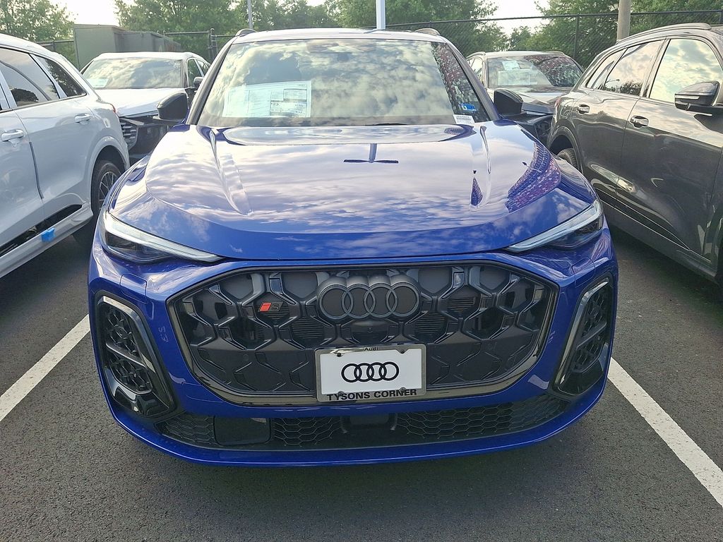 Thumbnail: 2026 Audi SQ5 - 2