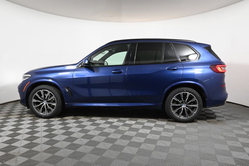 Thumbnail: 2021 BMW X5 - 2
