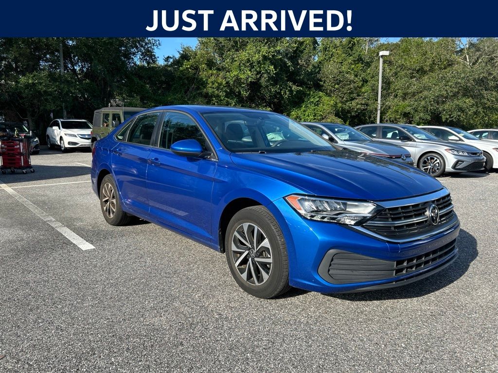 Rising Blue Metallic 2023 Volkswagen Jetta Sedan Front-Wheel Drive 8-Speed Automatic