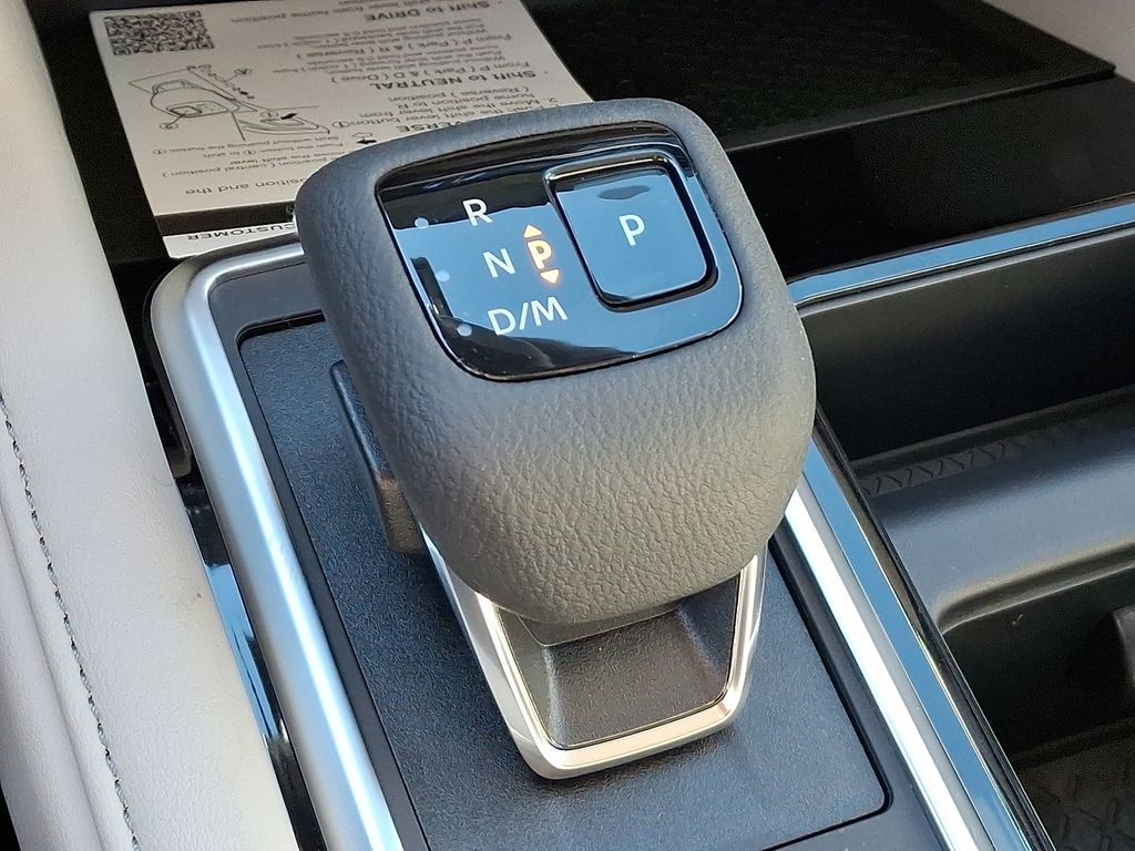 Thumbnail: 2025 Nissan Pathfinder - 8