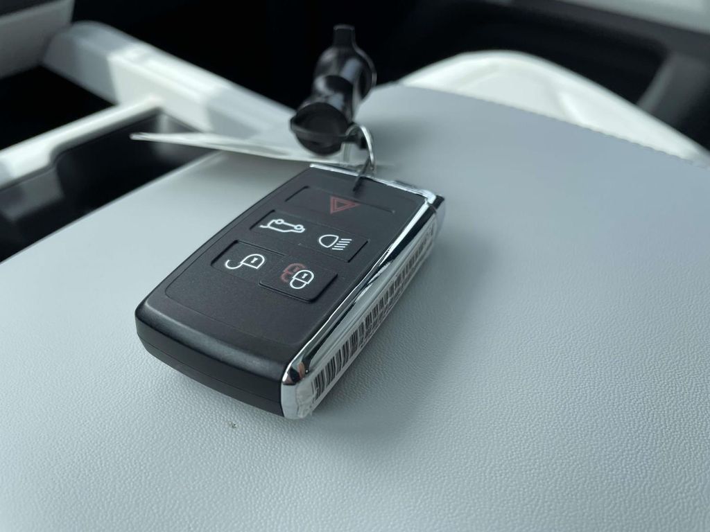 New 2026 Gray Land Rover S image 40