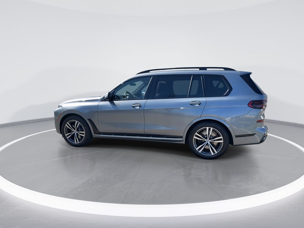 Thumbnail: 2024 BMW X7 - 5