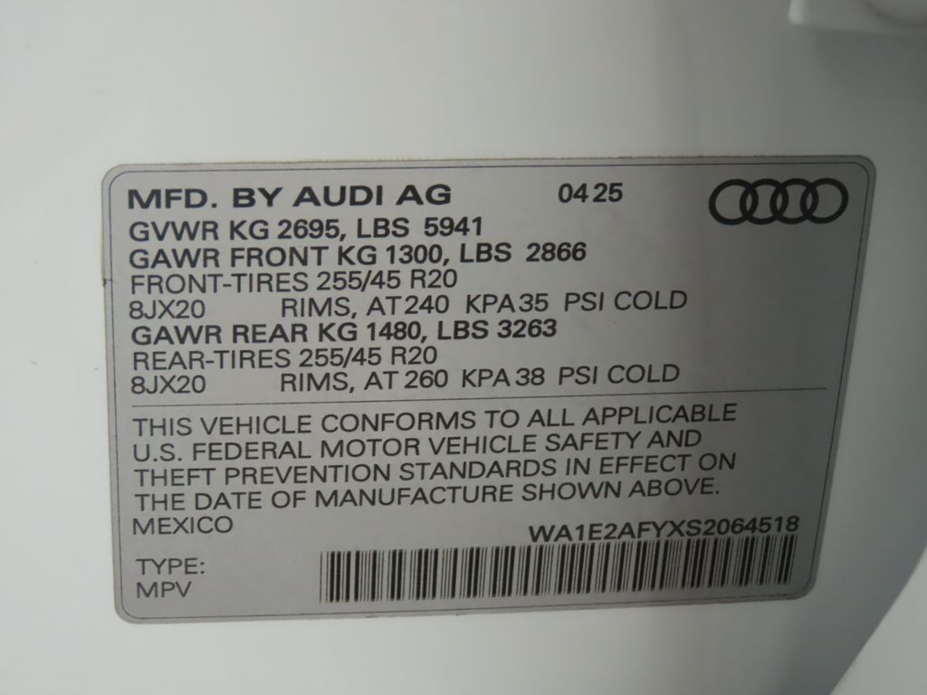2025 Audi Q5  32
