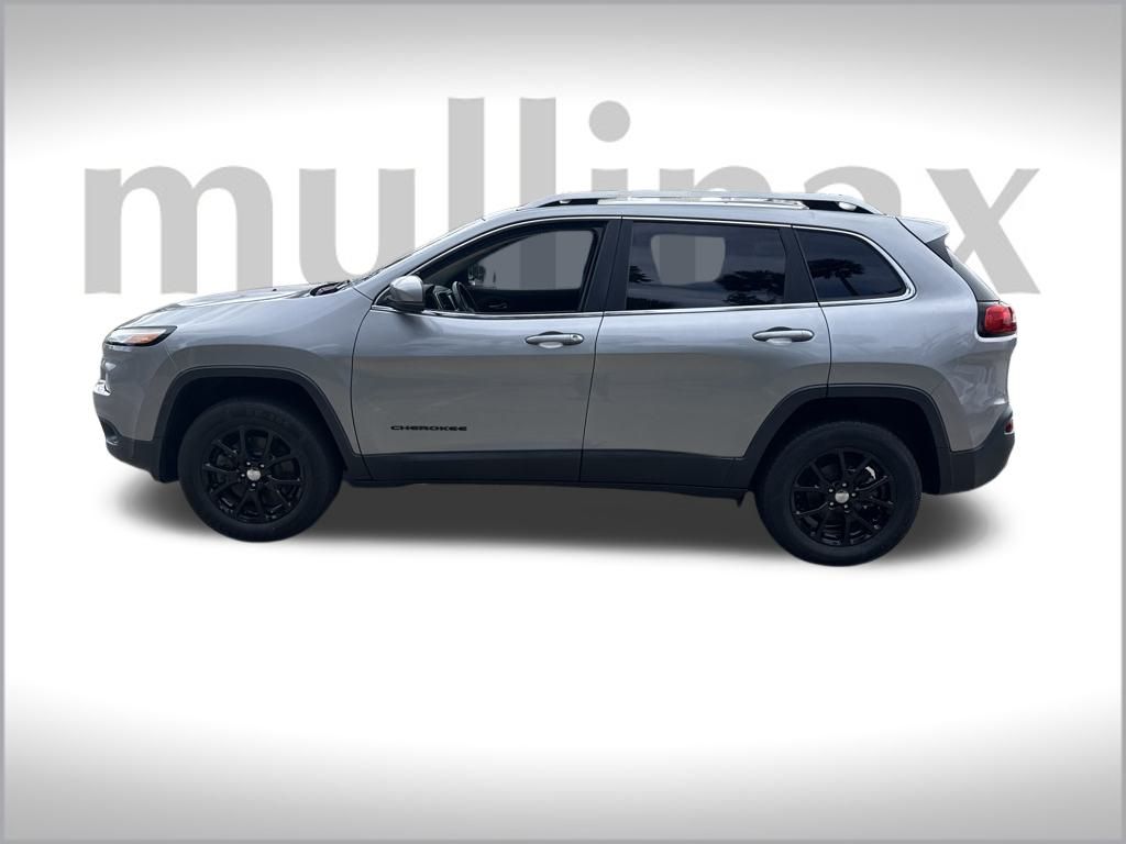 2017 Jeep Cherokee Latitude photo