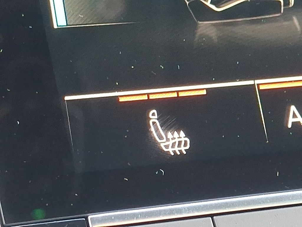 Thumbnail: 2026 Audi Q7 - 18