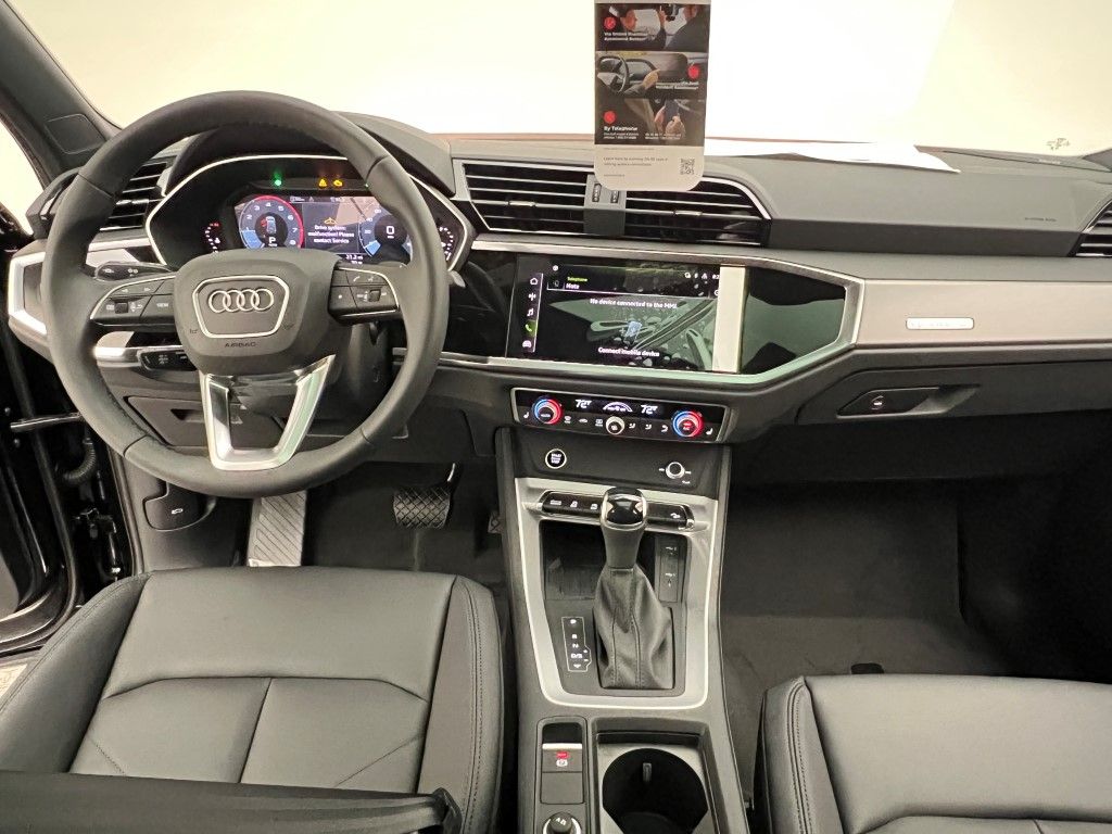 Thumbnail: 2025 Audi Q3 - 16