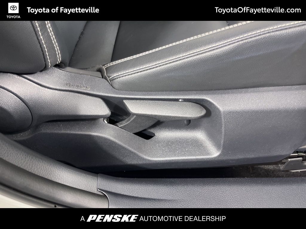 Thumbnail: 2025 Toyota Camry - 7