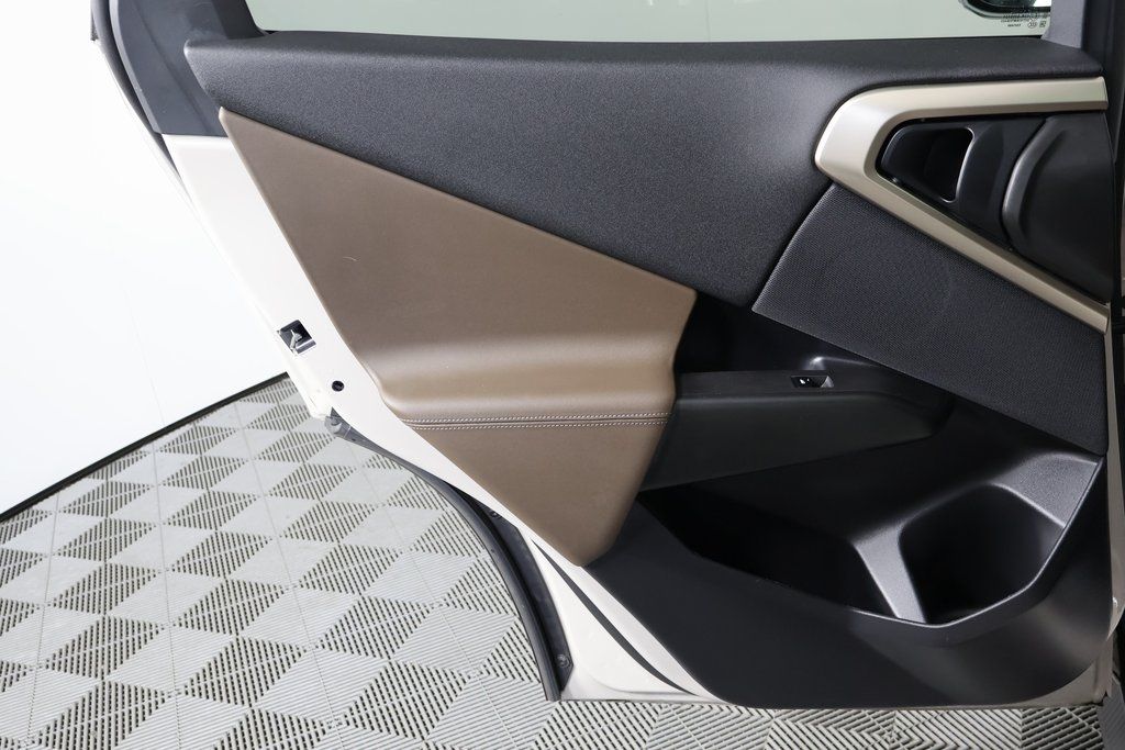 Thumbnail: 2025 BMW X3 - 13