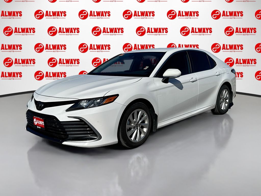White 2024 Toyota Camry LE FWD Sedan Front-Wheel Drive 8-Speed Automatic