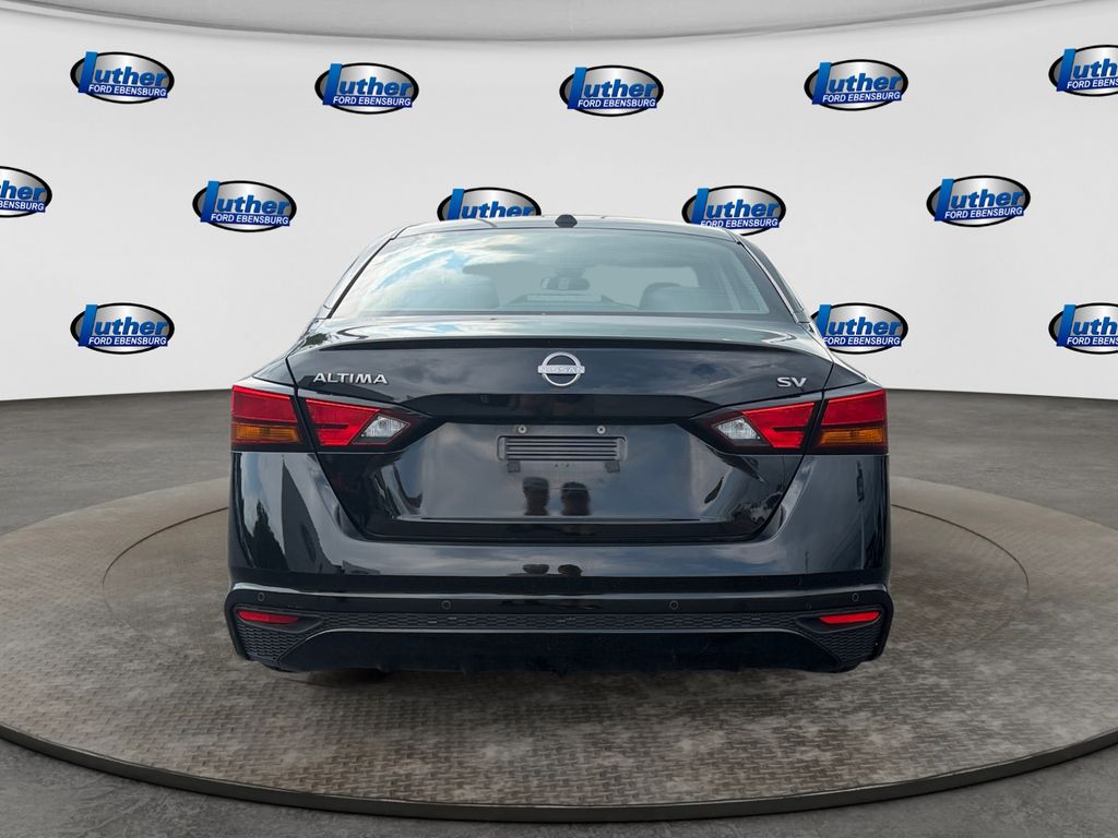 2023 Nissan Altima 2.5 SV Black at Luther Ford