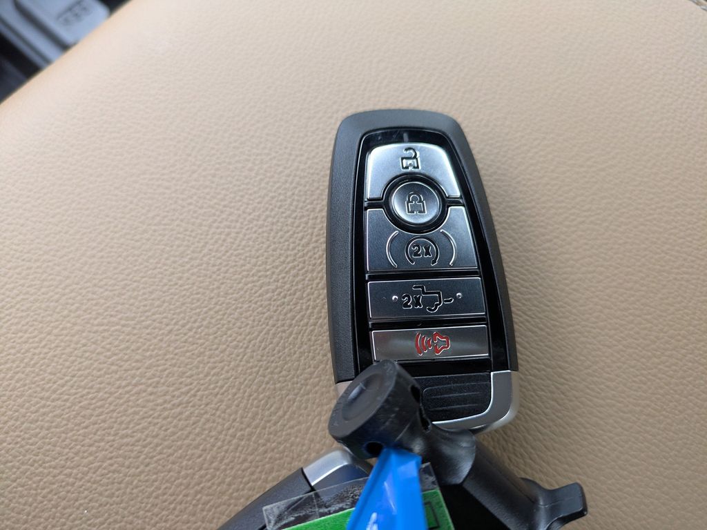 2026 Ford F-250 Super Duty LARIAT