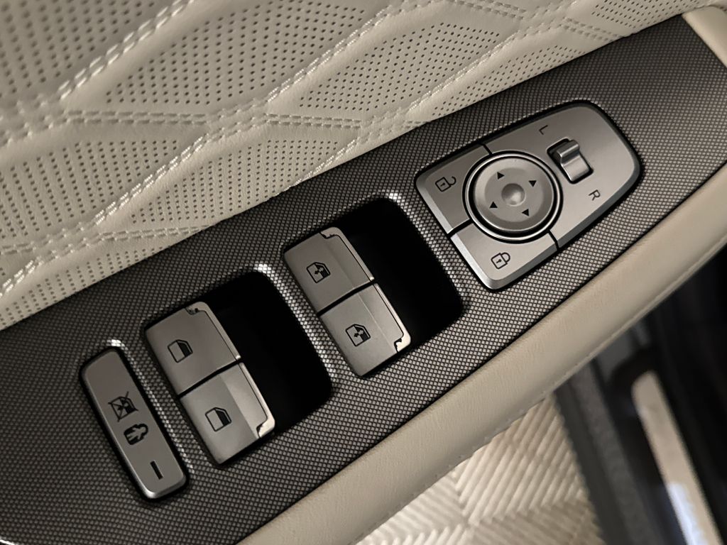 Certified Used 2020 Gray Hyundai Limited image 18