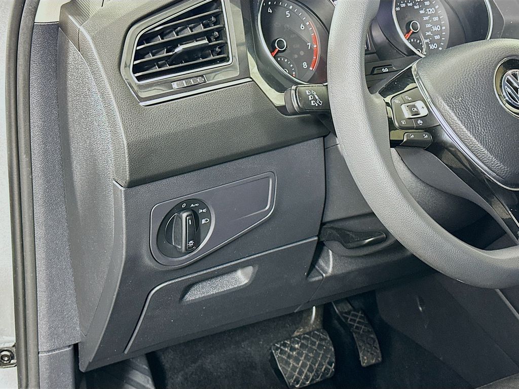 2020 Volkswagen Tiguan 2.0T 10