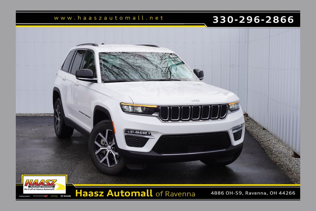 Bright White Clearcoat 2023 Jeep Grand Cherokee Limited 4WD SUV / Crossover Four-Wheel Drive 8-Speed Automatic