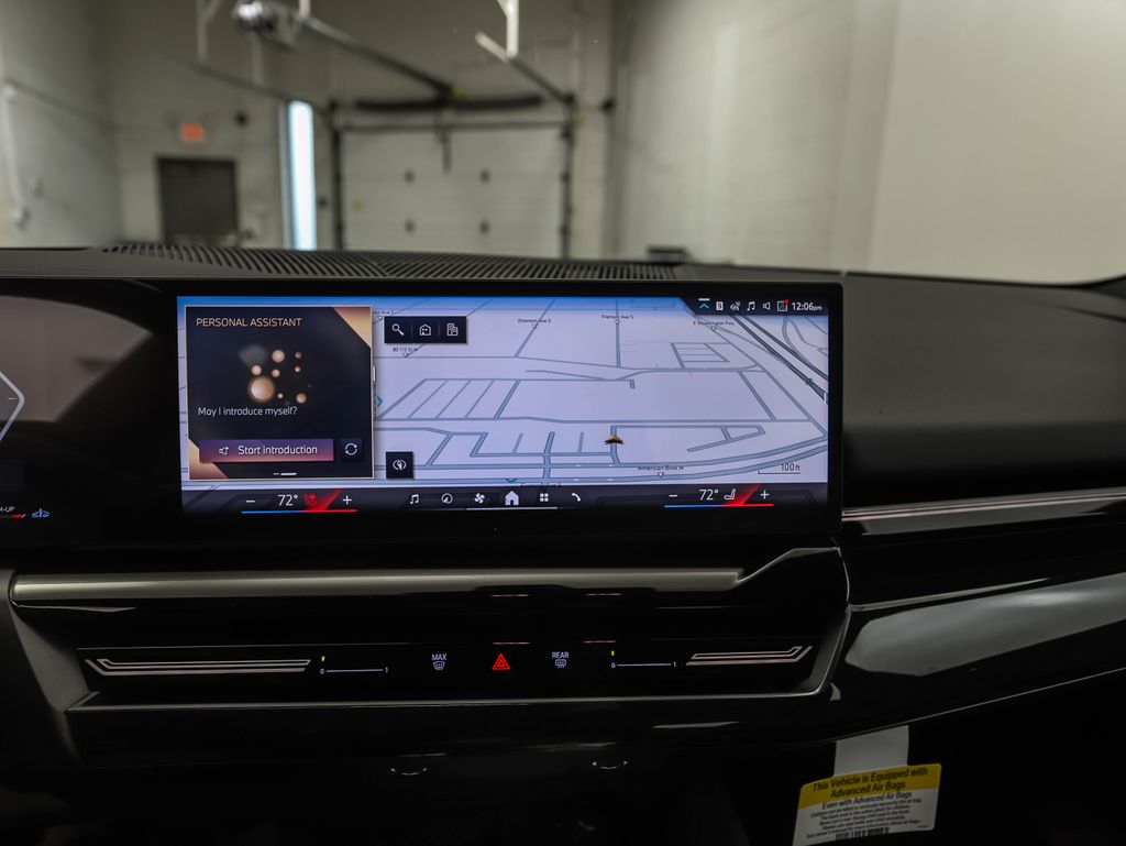 Thumbnail: 2026 BMW 5 Series - 16