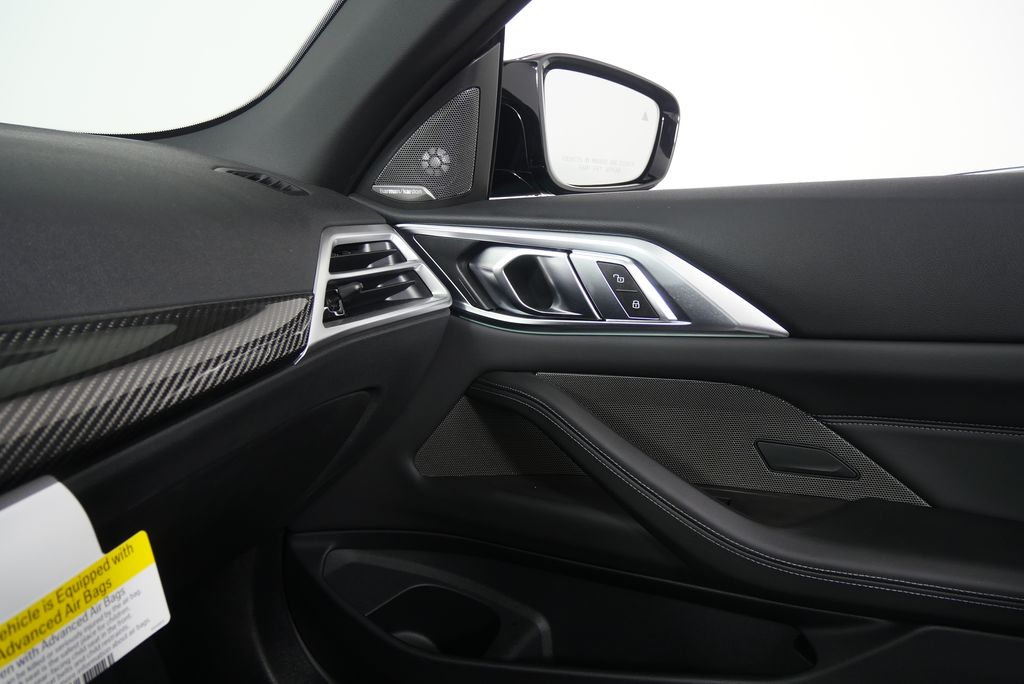 Thumbnail: 2025 BMW M4 - 32