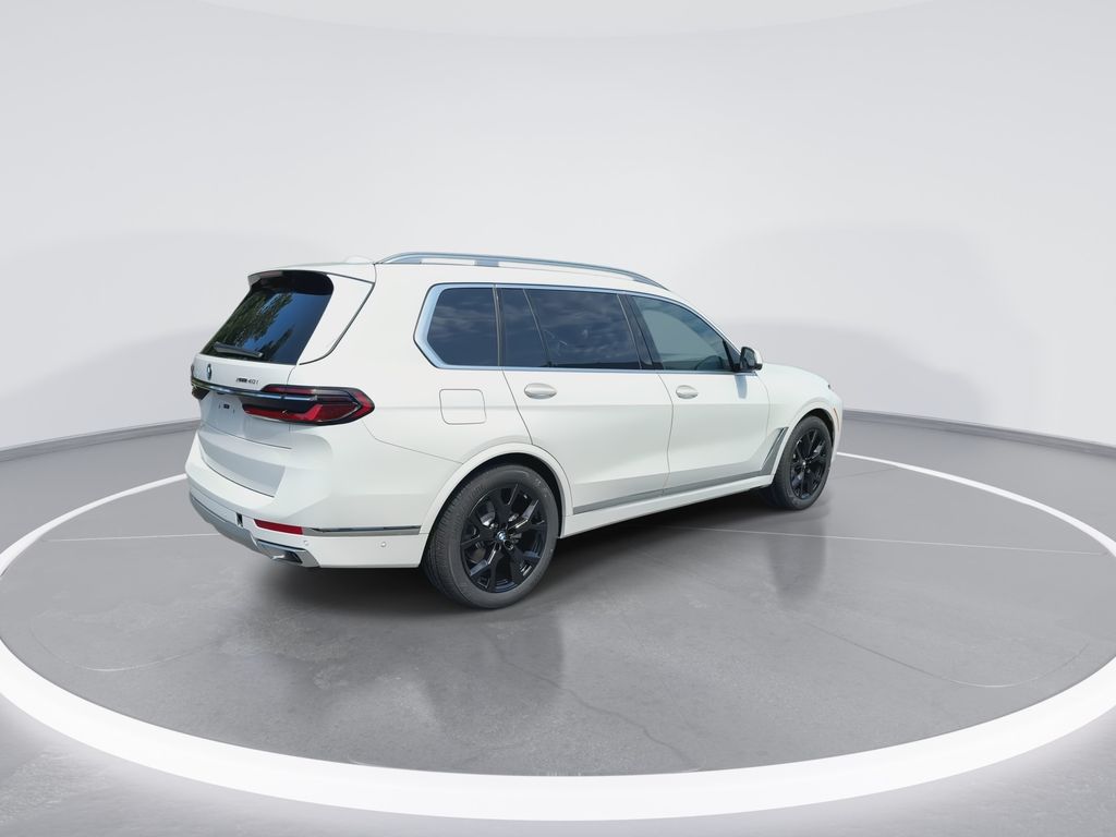 Thumbnail: 2027 BMW X7 - 8