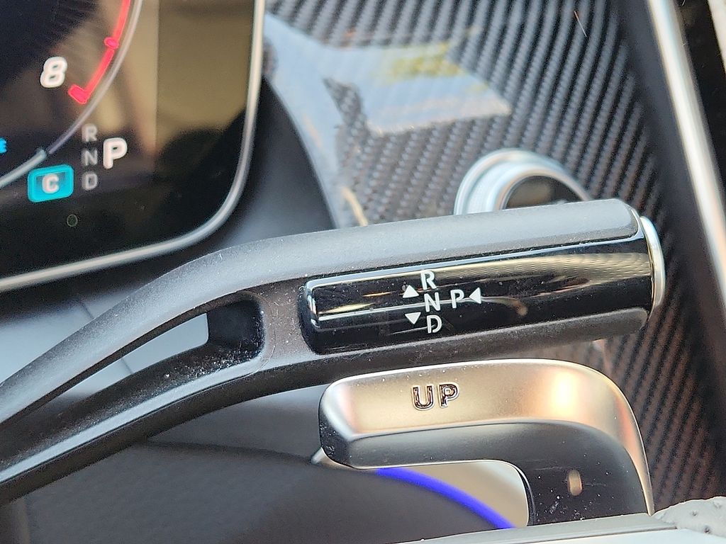 Thumbnail: 2025 Mercedes-Benz GLC - 15