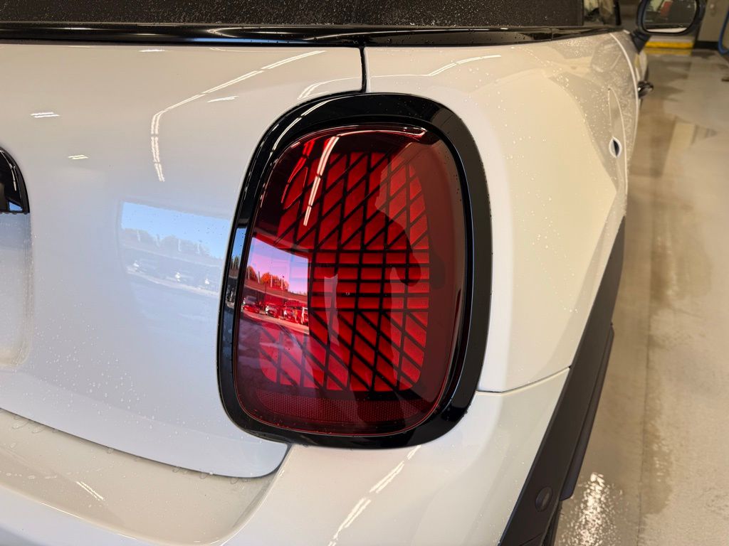 Thumbnail: 2026 MINI Cooper - 5