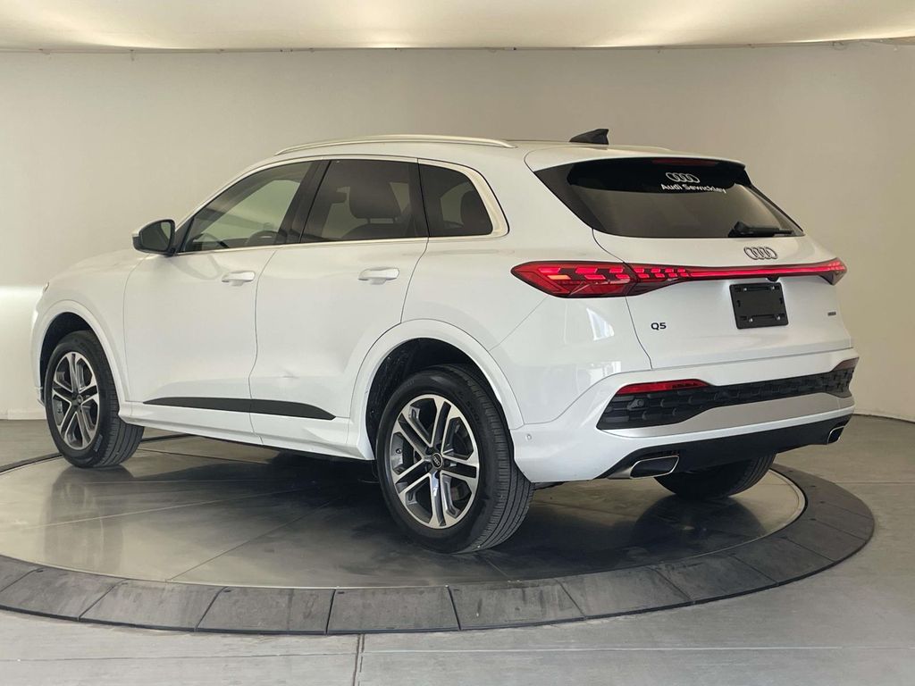 2025 Audi Q5 2.0T Premium White at Audi Porsche Sewickley