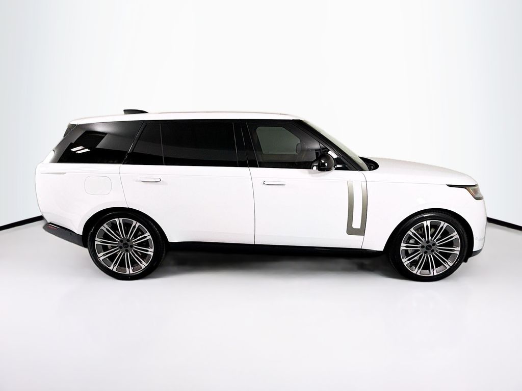 Thumbnail: 2026 Land Rover Range Rover - 4
