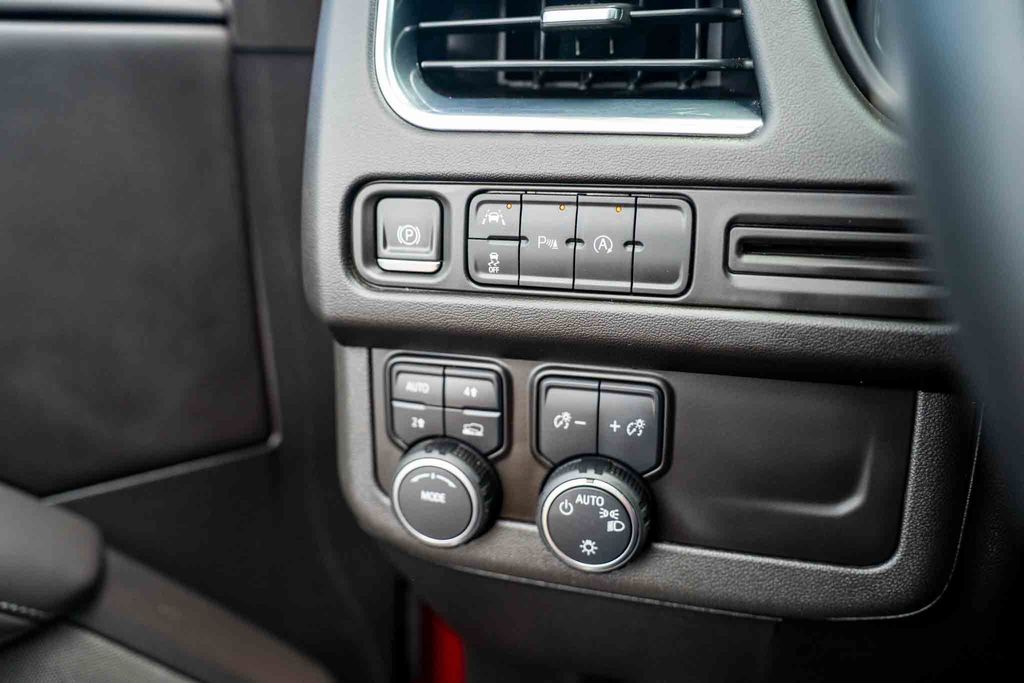 Used Car 2023 Chevrolet Suburban  Lt For Sale Under $50,000 In Austin, Texas