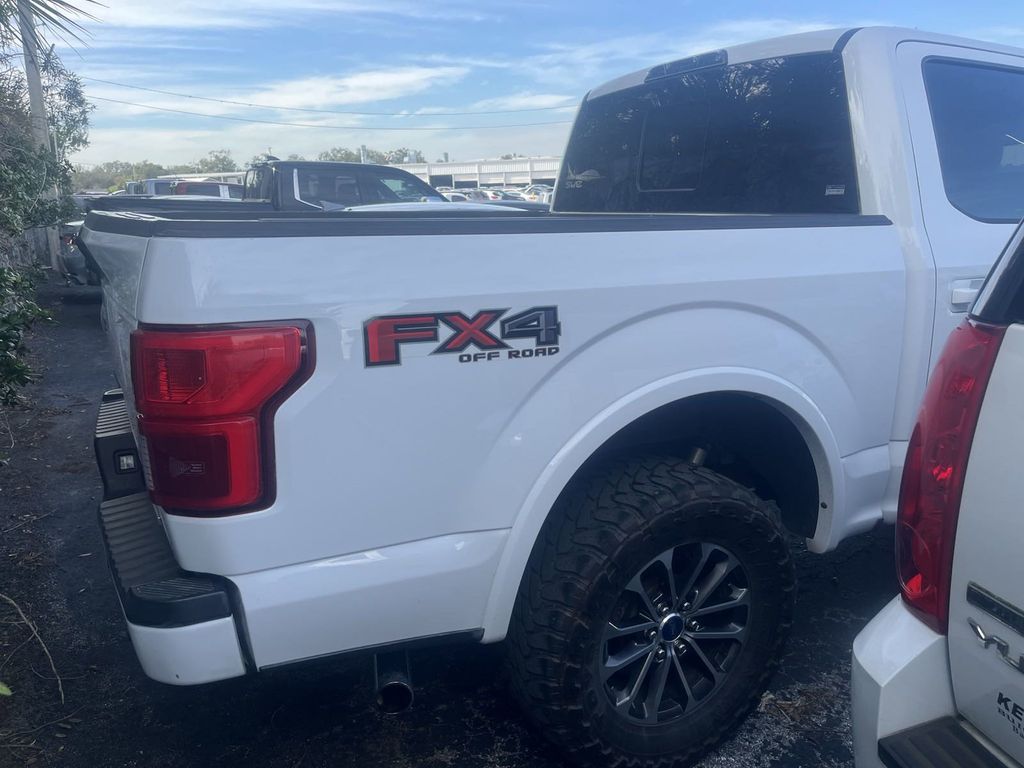 2019 Ford F-150 XLT 4