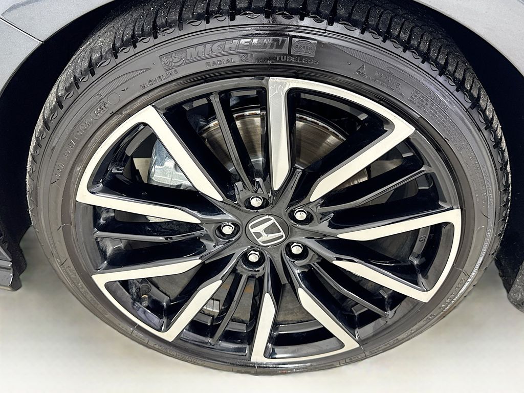 Used Car 2025 Honda Accord Hybrid  Touring For Sale Under $40,000 In Austin, Texas