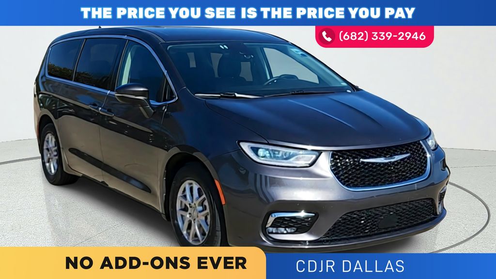 2023 Chrysler Pacifica Touring L