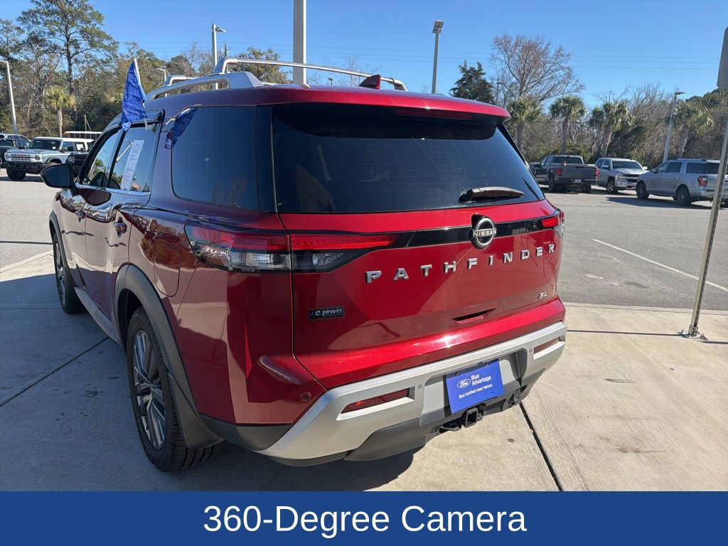 2022 Nissan Pathfinder SL 2WD