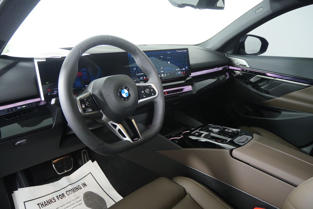 Thumbnail: 2026 BMW 5 Series - 13