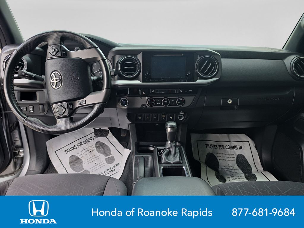 Used 2016 Toyota Tacoma Truck