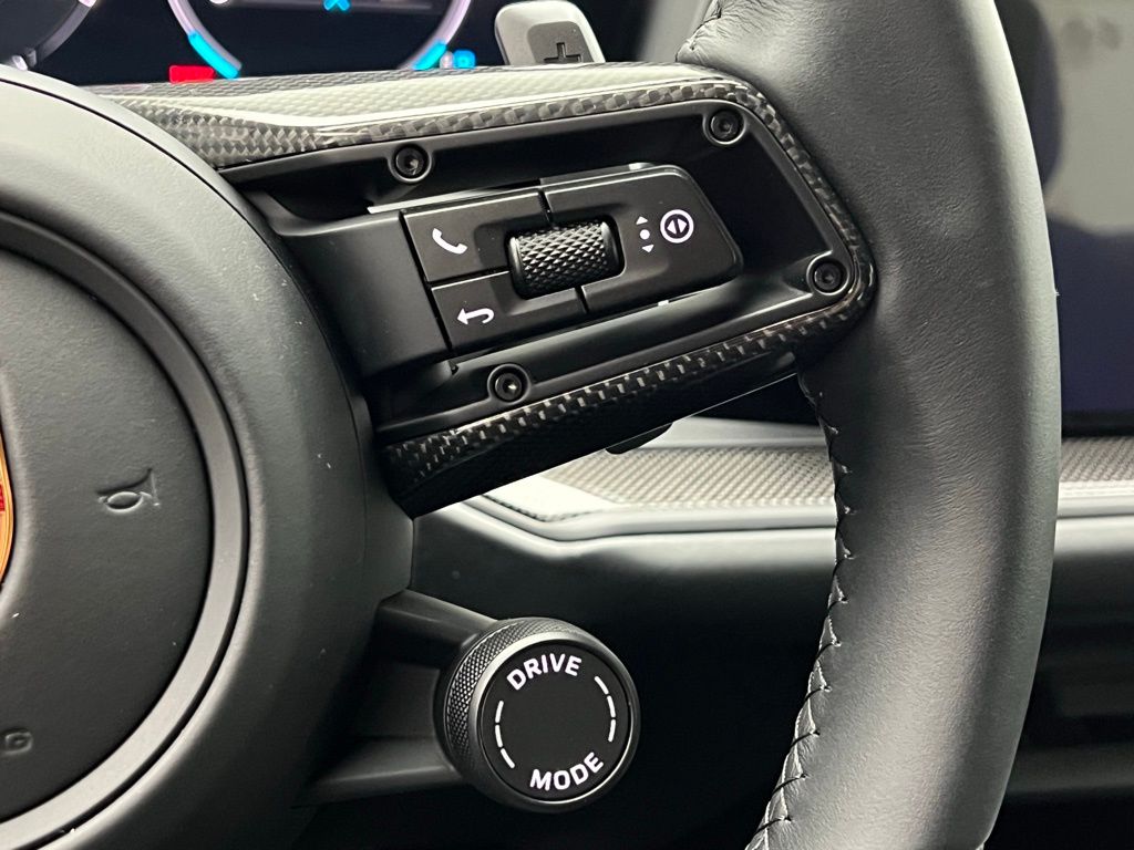 Thumbnail: 2026 Porsche Cayenne - 9