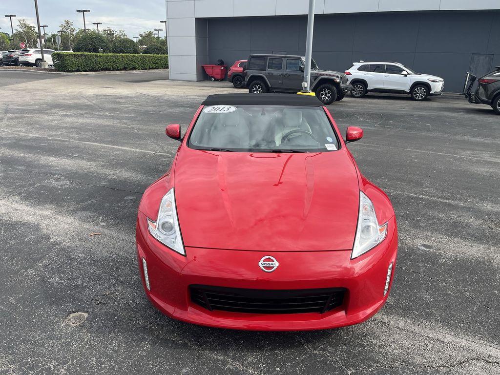 Thumbnail: 2013 Nissan Z - 19