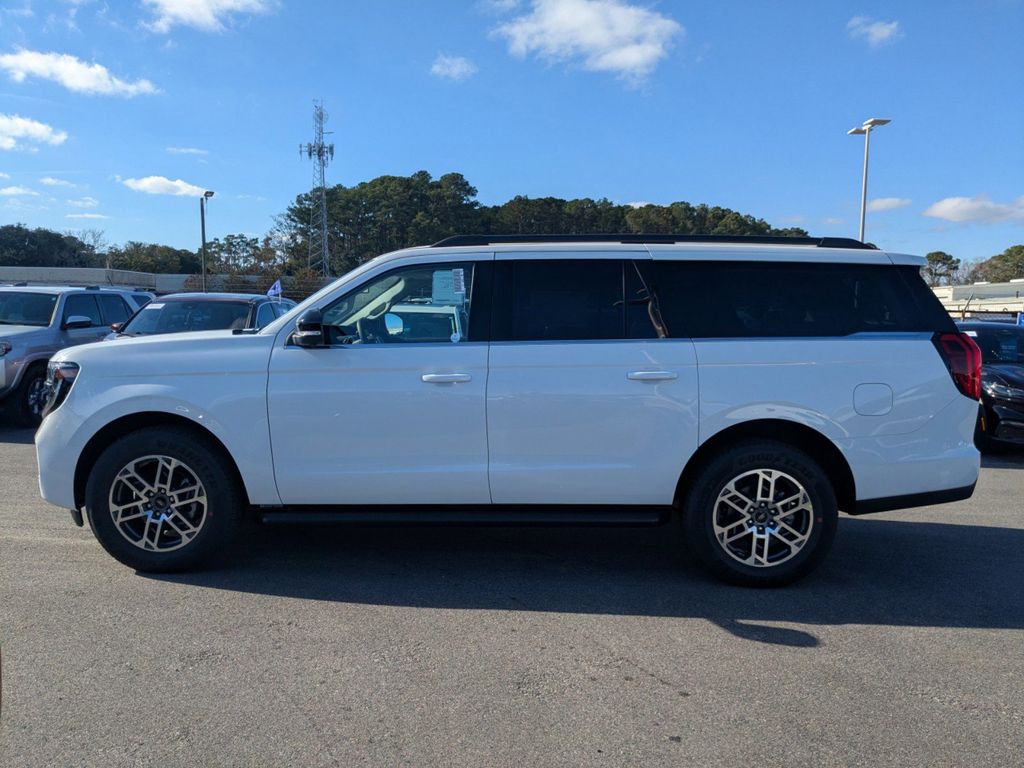 2025 Ford Expedition Active MAX