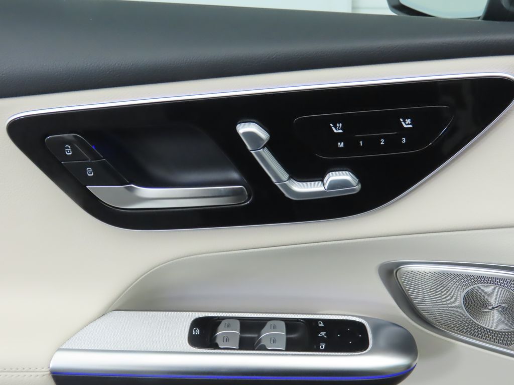 Thumbnail: 2026 Mercedes-Benz GLC - 24