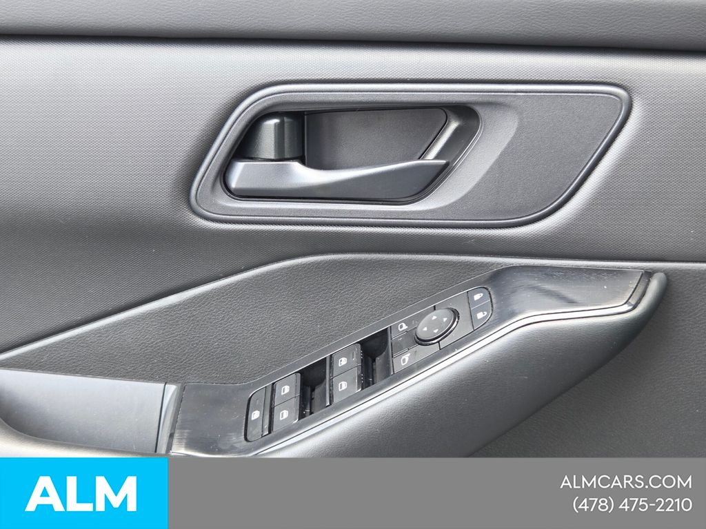 Used 2024 Silver Nissan S image 29
