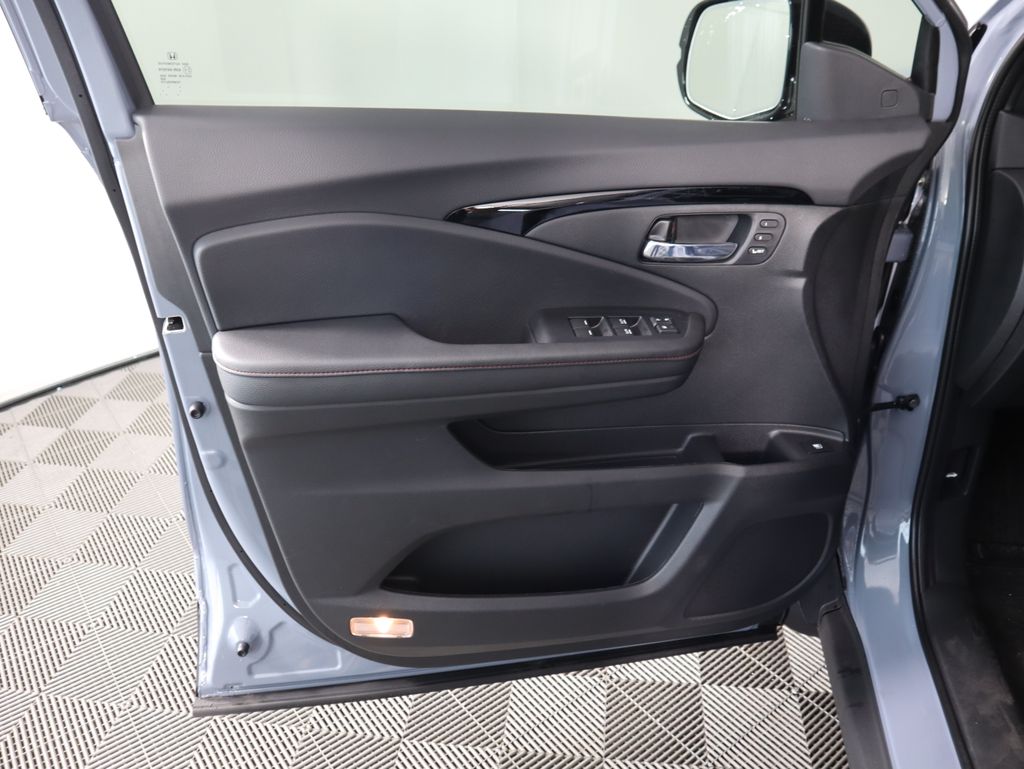 Thumbnail: 2026 Honda Ridgeline - 25